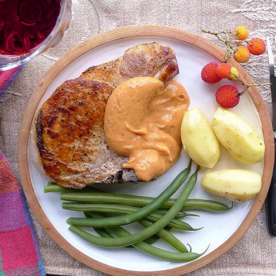 Pork Chops with Madroño Berry Sauce