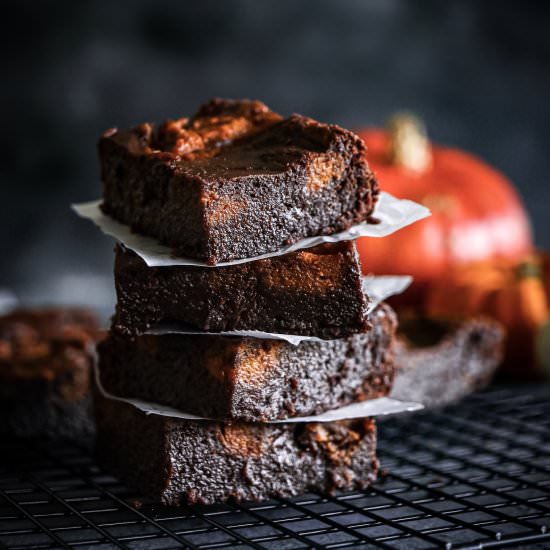 Pumpkin swirl brownies