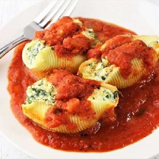 Spinach and Cheese Stuffed Shells