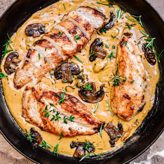 Creamy Garlic Herb Chicken!!