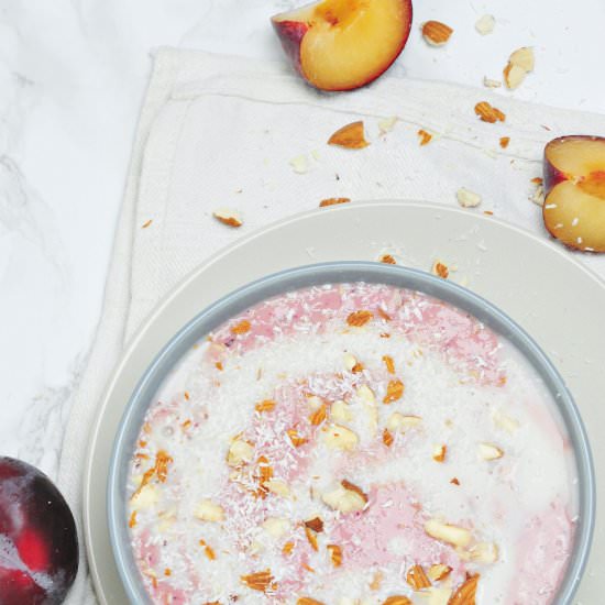 Winter smoothie bowl