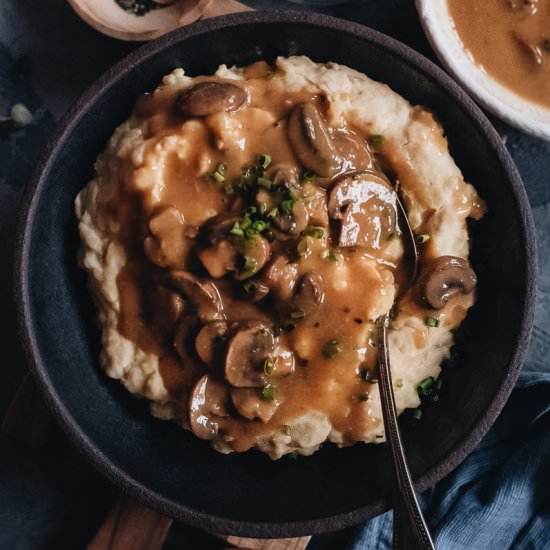 Vegan Mushroom Gravy