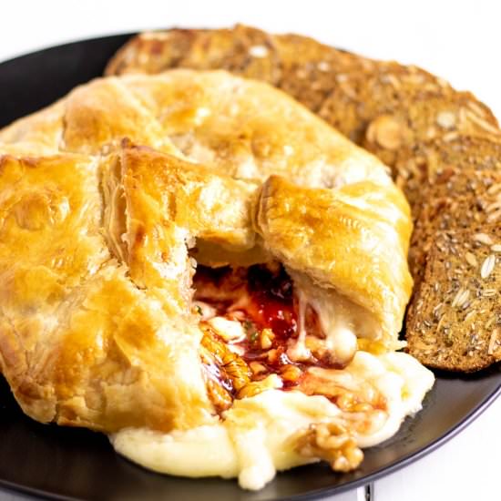 Spicy Strawberry and Walnut Brie