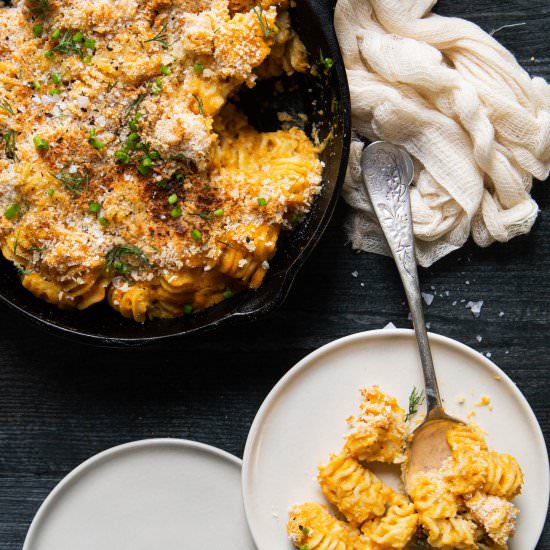 Vegan Cauliflower Mac and Cheese
