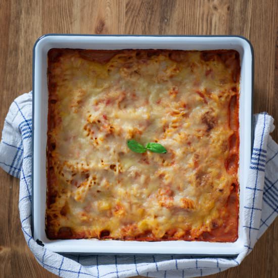 ULTRA CREAMY BAKED PASTA PIZZAIOLA