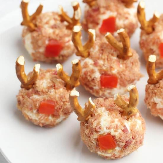 Reindeer Cheese Ball Appetizer