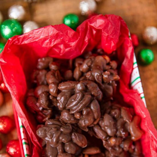 Mixed Nut Clusters