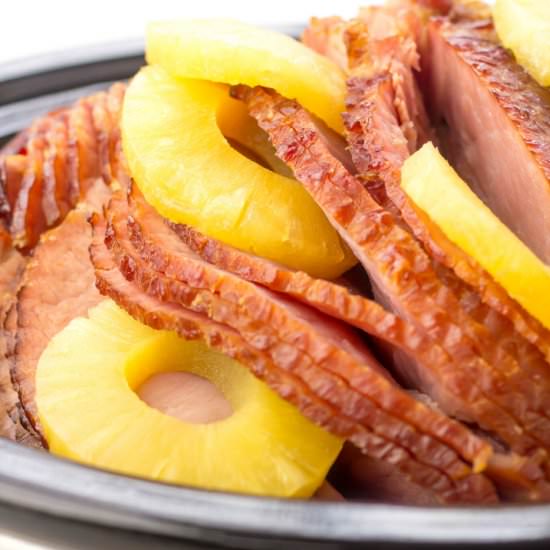 Slow Cooker Holiday Ham