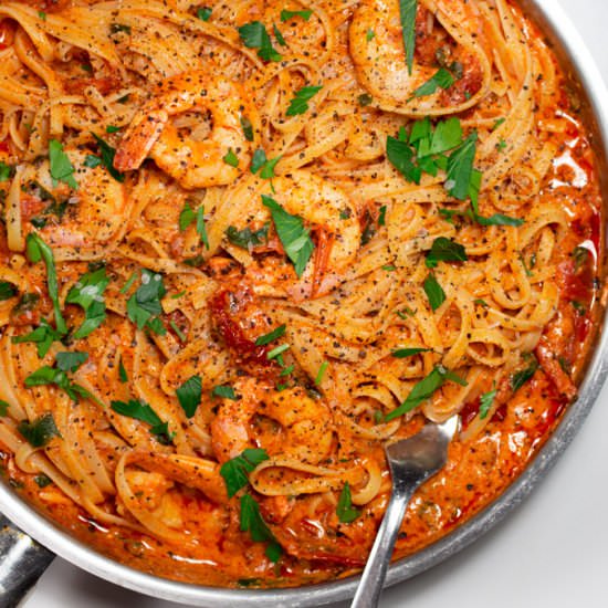 Creamy Sun Dried Tomato Pasta