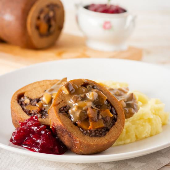 Vegan Stuffed No-Turkey Roll