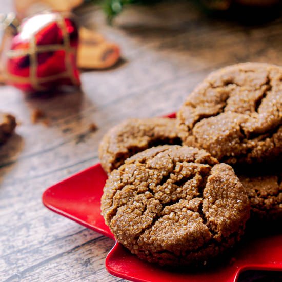 Snappy Gingersnap Cookies