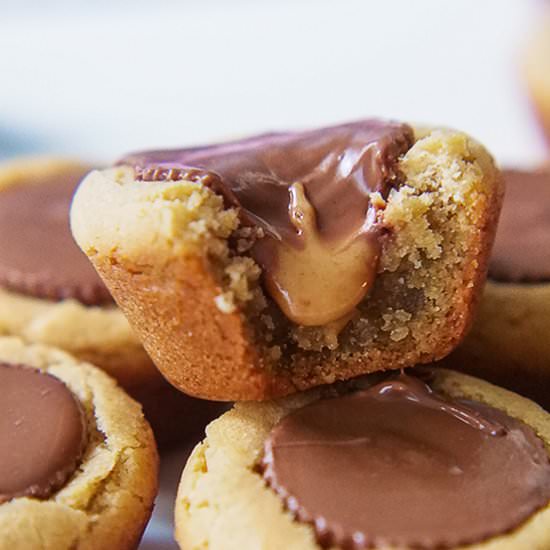Mini Peanut Butter Cup Cookies
