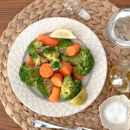 Broccoli Carrot Steam Salad