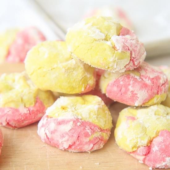 Strawberry Lemonade Crinkle Cookies