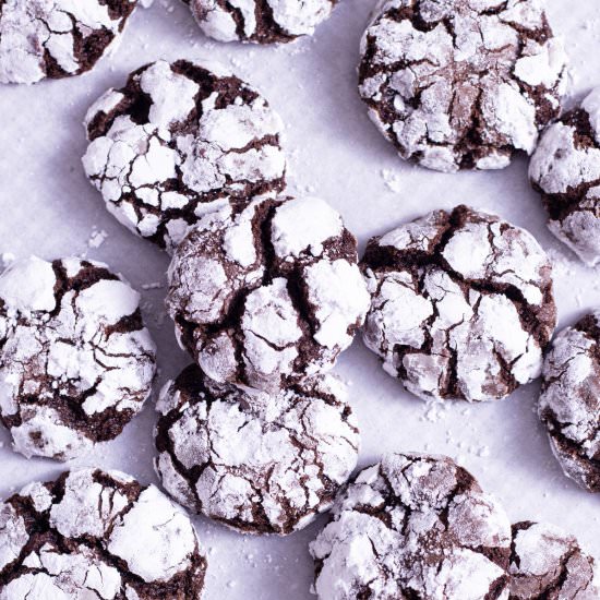 Chocolate Crinkle Cookies