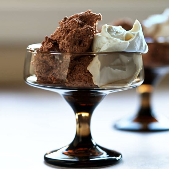 4-Ingredient Dark Chocolate Mousse