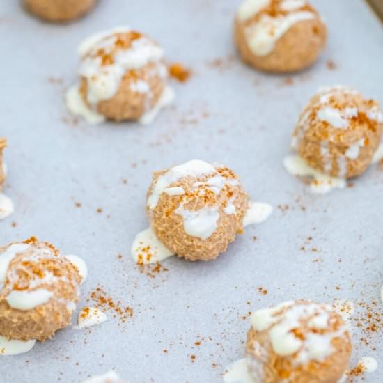 Keto Snickerdoodle Cheesecake Bombs