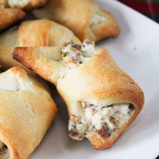 Jalapeño Cream Cheese Crescent Roll