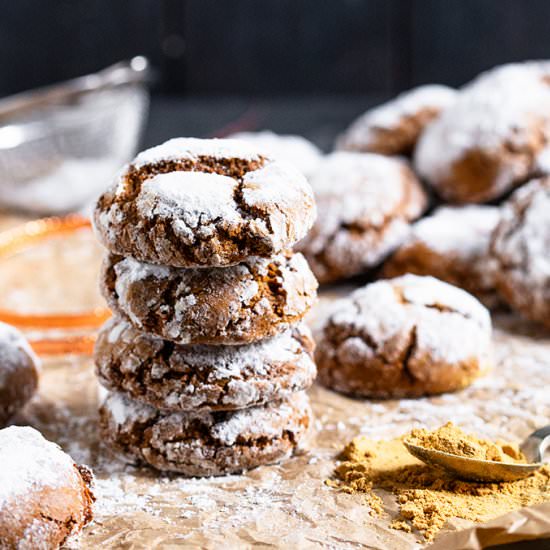 Gingerbread Crinkle Cookies