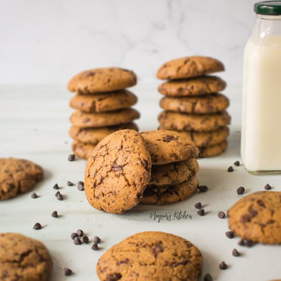 Whole Wheat Vegan Choco Chip Cookie