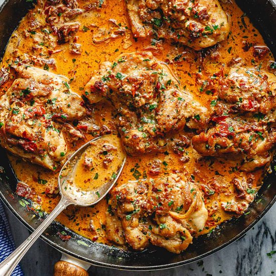 Skillet Chicken Thighs