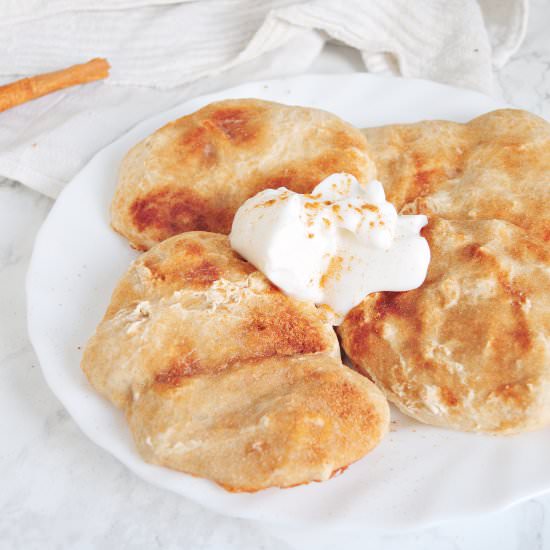 Vegan yeast cookies