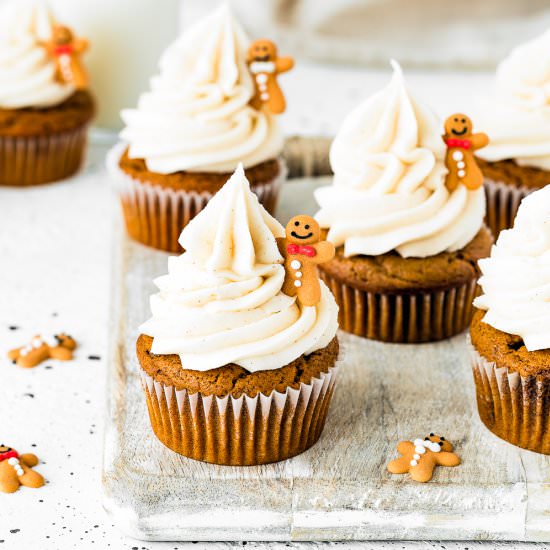 Easy Eggless Gingerbread Cupcakes