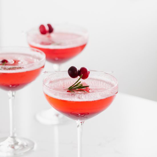 Easy Cranberry Vanilla Bellini