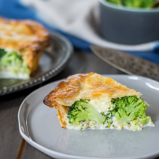 Broccoli and Gorgonzola Pie