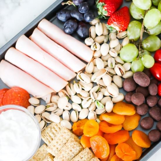 How to Make a Charcuterie Board