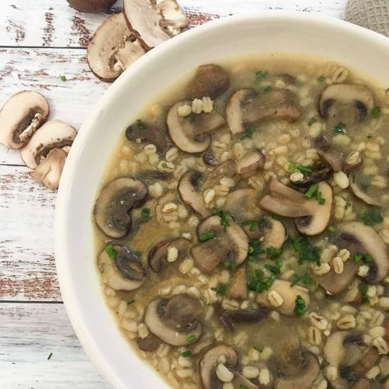 Easy Mushroom Barley Soup