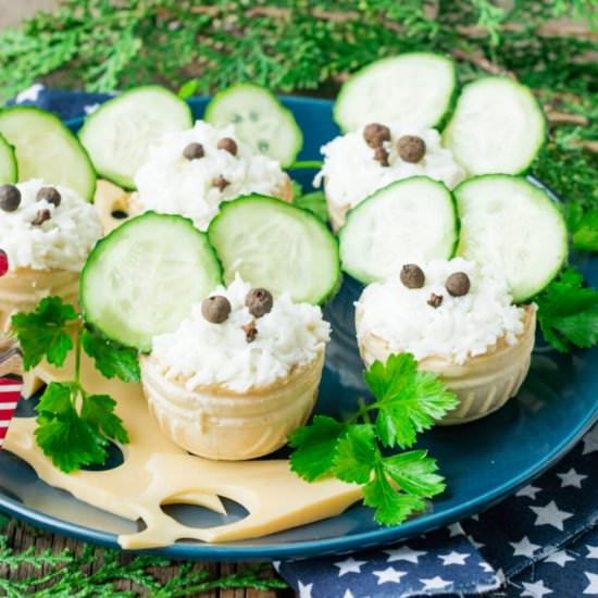 Cheesy Chicken Tartlets (Mouse)