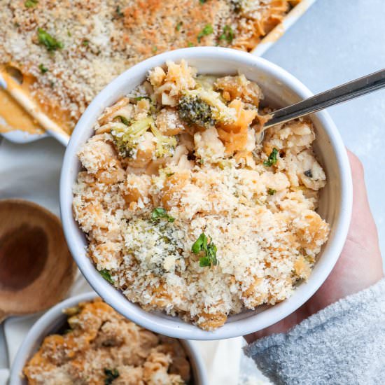 broccoli & cheddar pasta bake