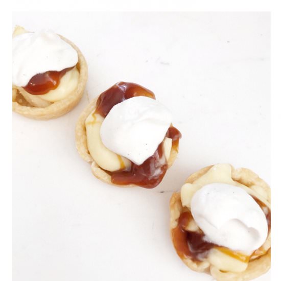 Mini Caramel Banana Cream Pies