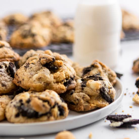 Cookies ‘N Cream Cookies