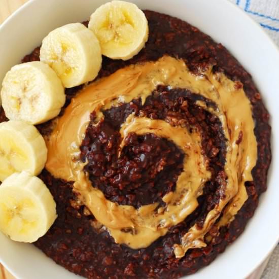 CHOCOLATE PEANUT BUTTER OATMEAL