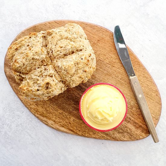 Chilli & Oregano Soda Bread