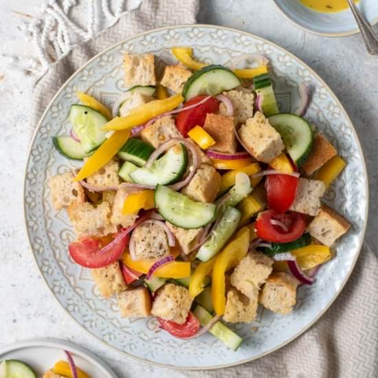 Zesty Panzanella Salad!