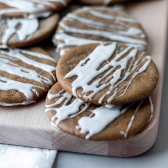 Soft Gingerbread Cookies