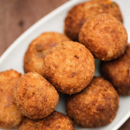Arancini (Rice Balls) Recipe