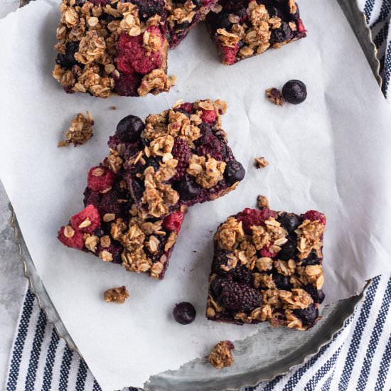 Healthy Berry Breakfast Bars