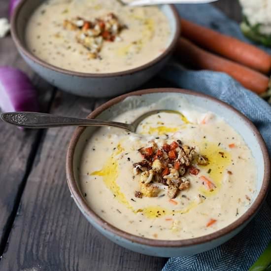 Rich Cauliflower Soup