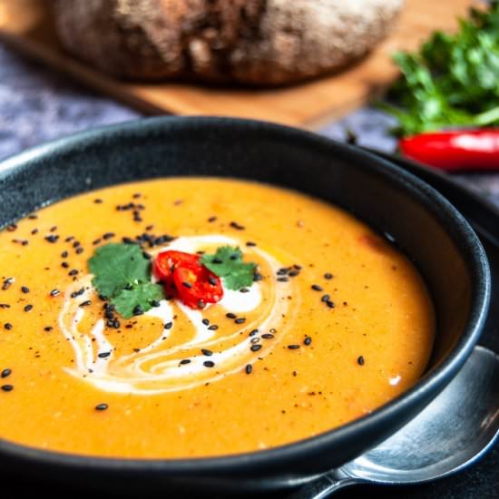 Spicy Sweet Potato & Lentil Soup