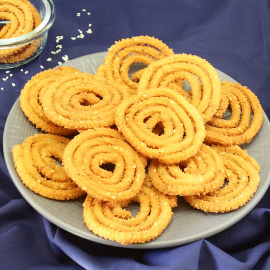 Crispy Rice Chakli | Rice Spirals