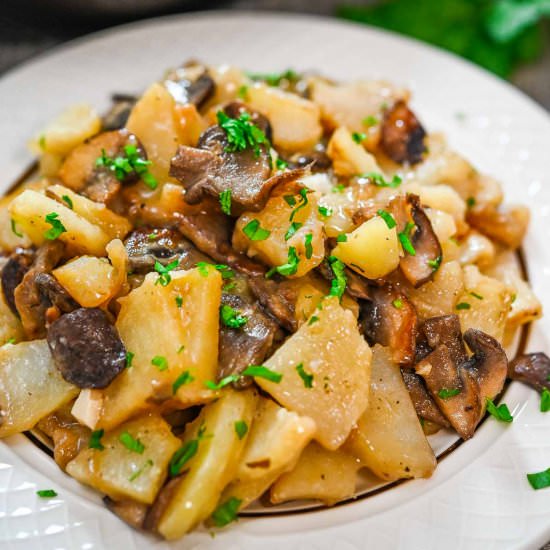 Potatoes with Mushrooms