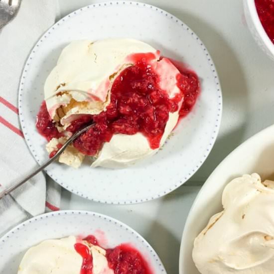 Vanilla Meringue Cookies