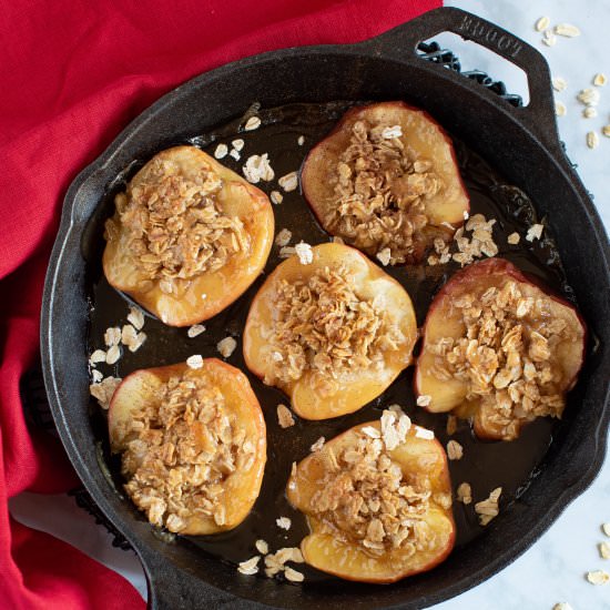 Vegan Baked Cinnamon Caramel Apples