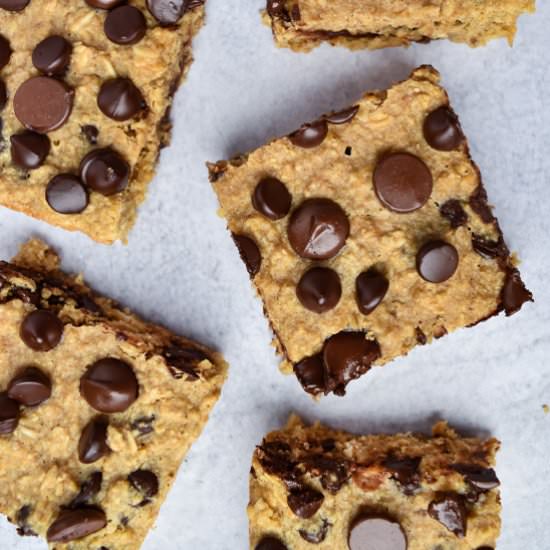 Healthy Chocolate Chip Oatmeal Bars