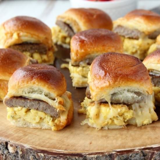 Maple Sriracha Breakfast Sliders