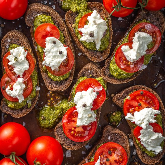 Tomato, Pesto, & Burrata Crostini